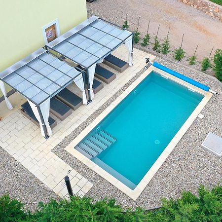 ריסיקה Holiday Home Tos מראה חיצוני תמונה
