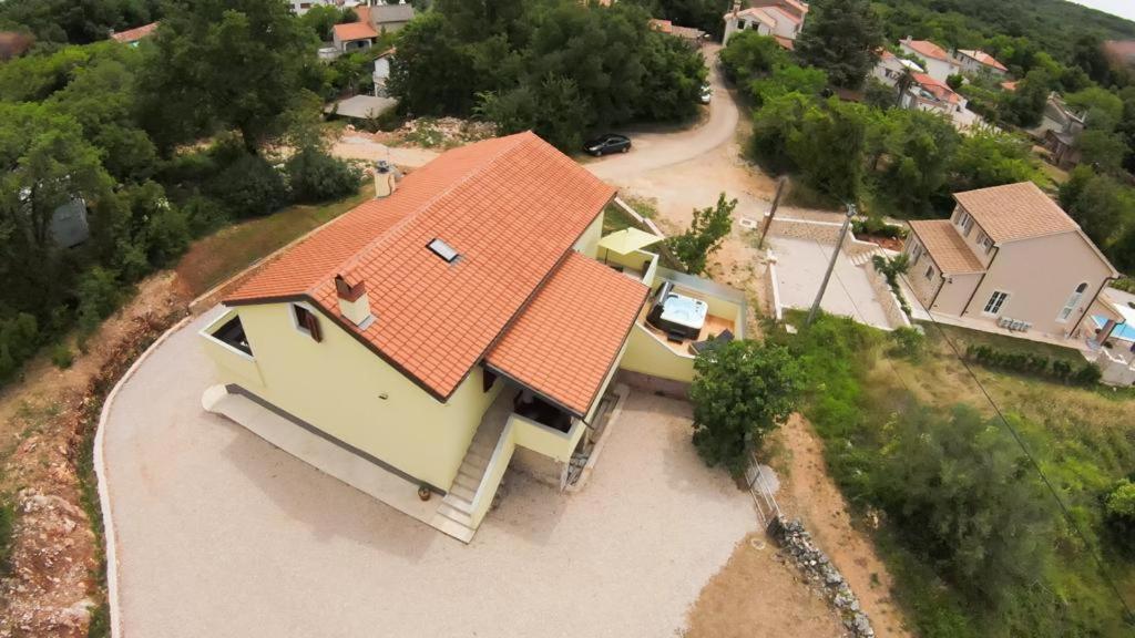 ריסיקה Holiday Home Tos מראה חיצוני תמונה