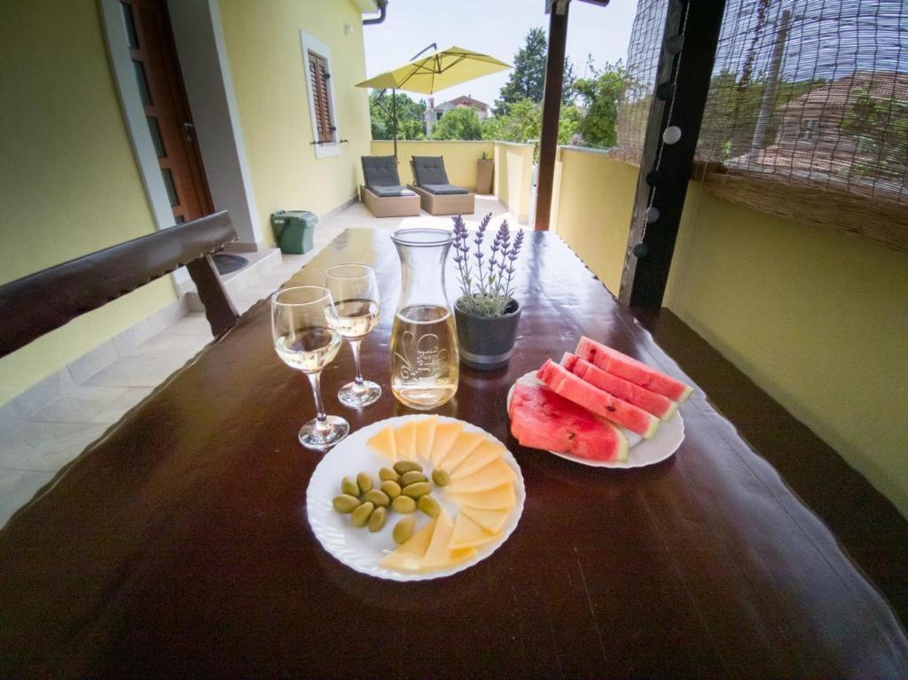 ריסיקה Holiday Home Tos מראה חיצוני תמונה