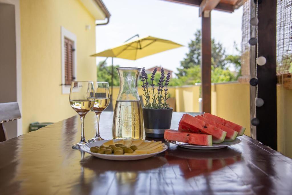 ריסיקה Holiday Home Tos מראה חיצוני תמונה