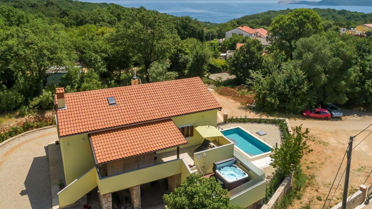 ריסיקה Holiday Home Tos מראה חיצוני תמונה