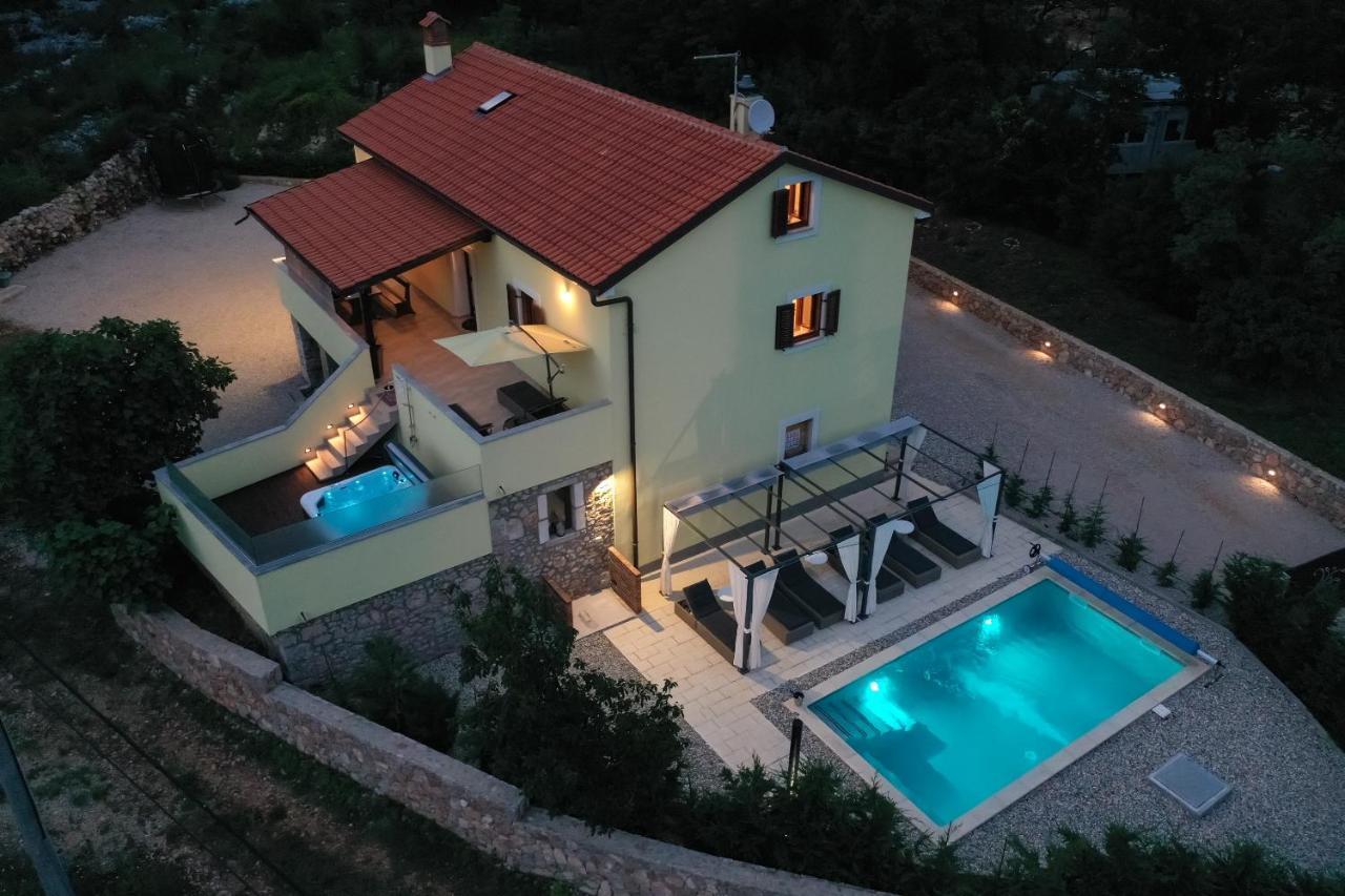 ריסיקה Holiday Home Tos מראה חיצוני תמונה