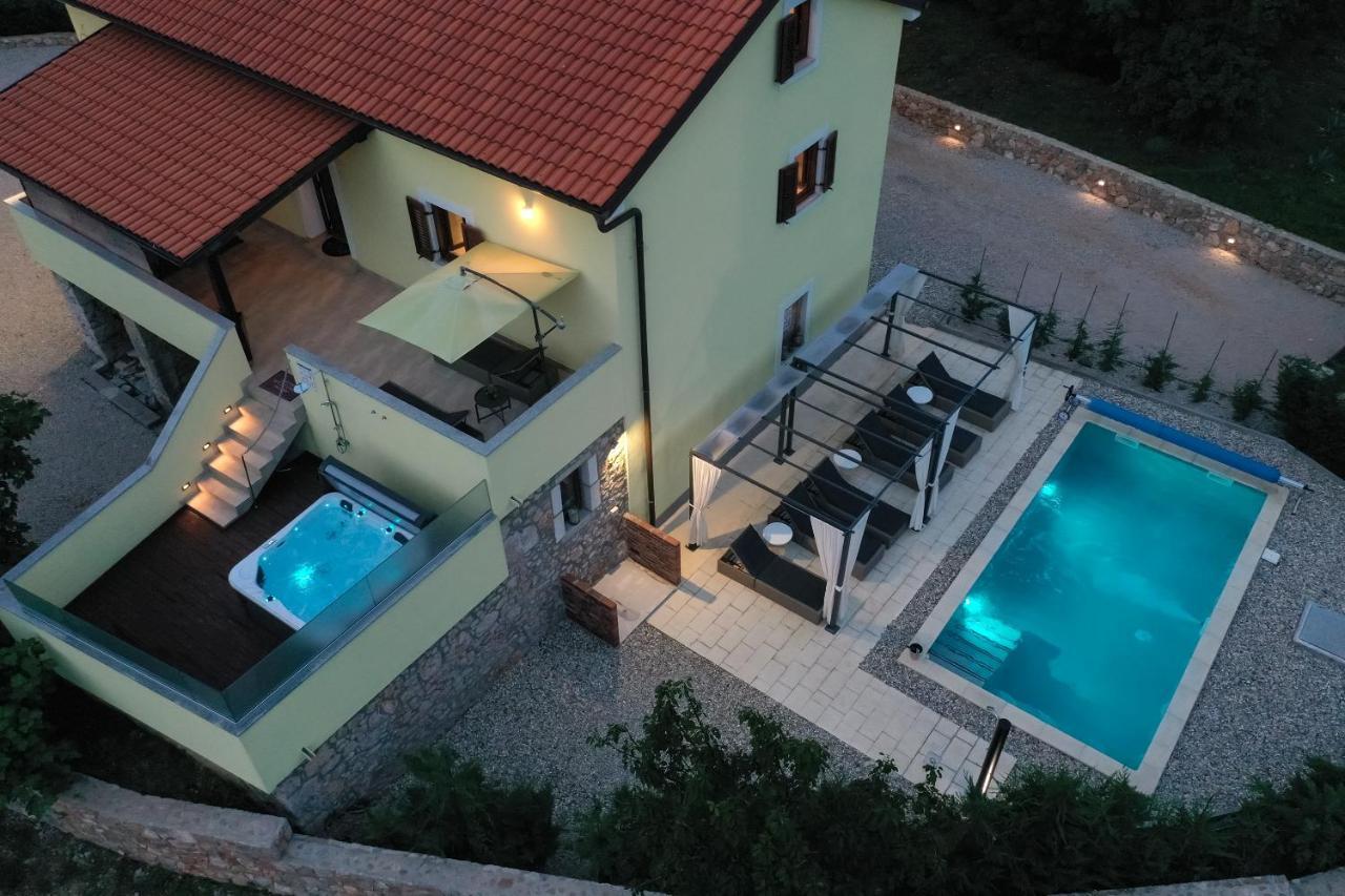 ריסיקה Holiday Home Tos מראה חיצוני תמונה