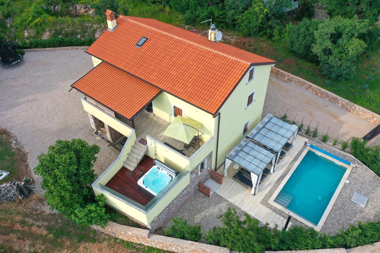 ריסיקה Holiday Home Tos מראה חיצוני תמונה