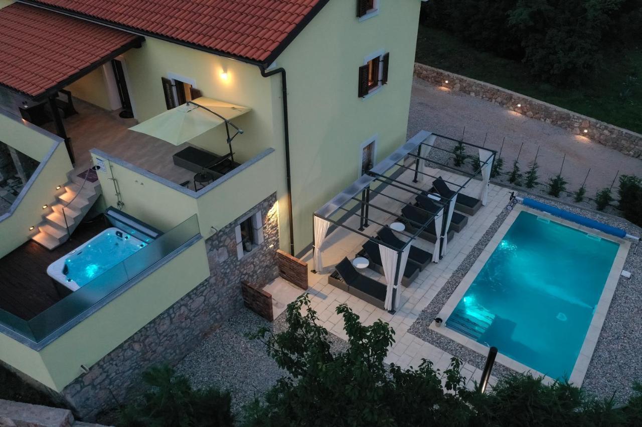 ריסיקה Holiday Home Tos מראה חיצוני תמונה