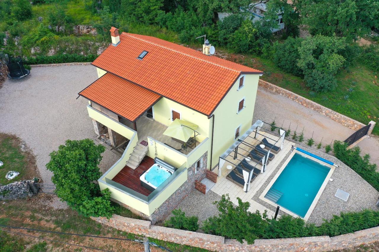 ריסיקה Holiday Home Tos מראה חיצוני תמונה